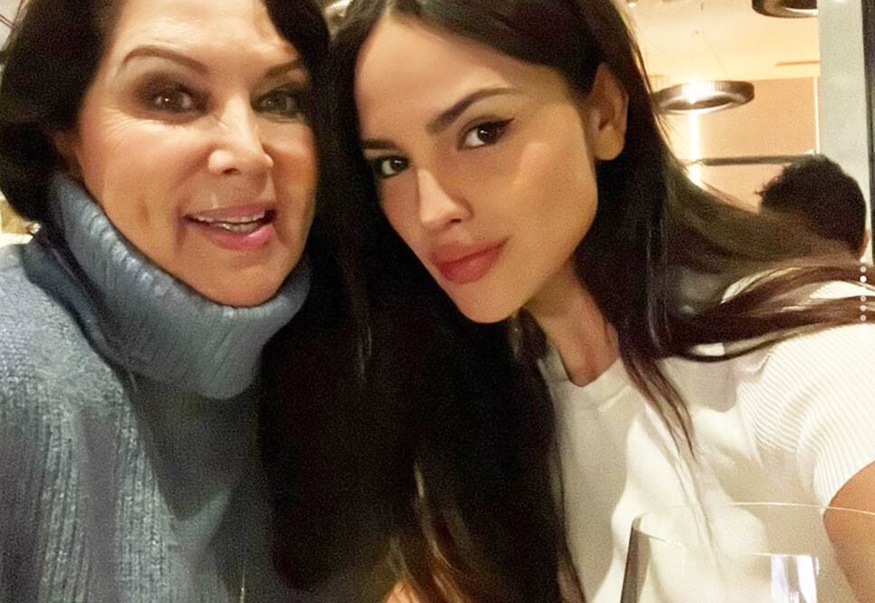 Eiza González y su mamá Glenda Reyna tienen una excelente relación y aunque la actriz ya no vive en México, se ven muy seguido.
Foto: Instagram