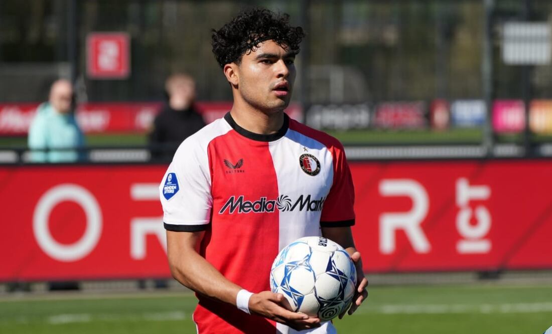 FOTO: ESPECIAL - Stephano Carrillo logra su primer gol con el Feyenoord