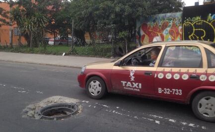 Tras muerte de 2 jóvenes al caer en alcantarilla, analizan elevar sanción a quienes roben coladeras