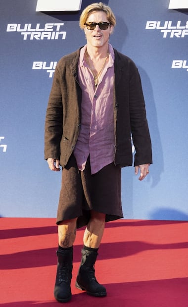 Estas son las razones detrás de la falda que usó Brad Pitt en la premier de "Bullet Train"