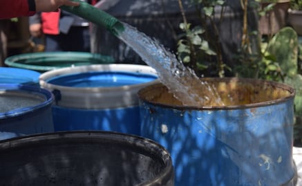 En plena ola de calor, 50 mil personas en Neza se quedan sin agua potable por falla en pozo