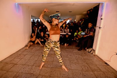 Policía del perreo: “El twerk, un refugio para mi”