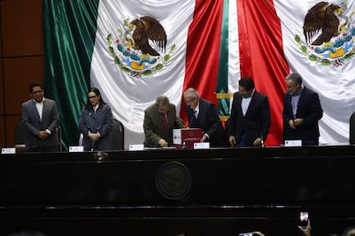 Reducen 218 millones de pesos a presupuesto de PGR