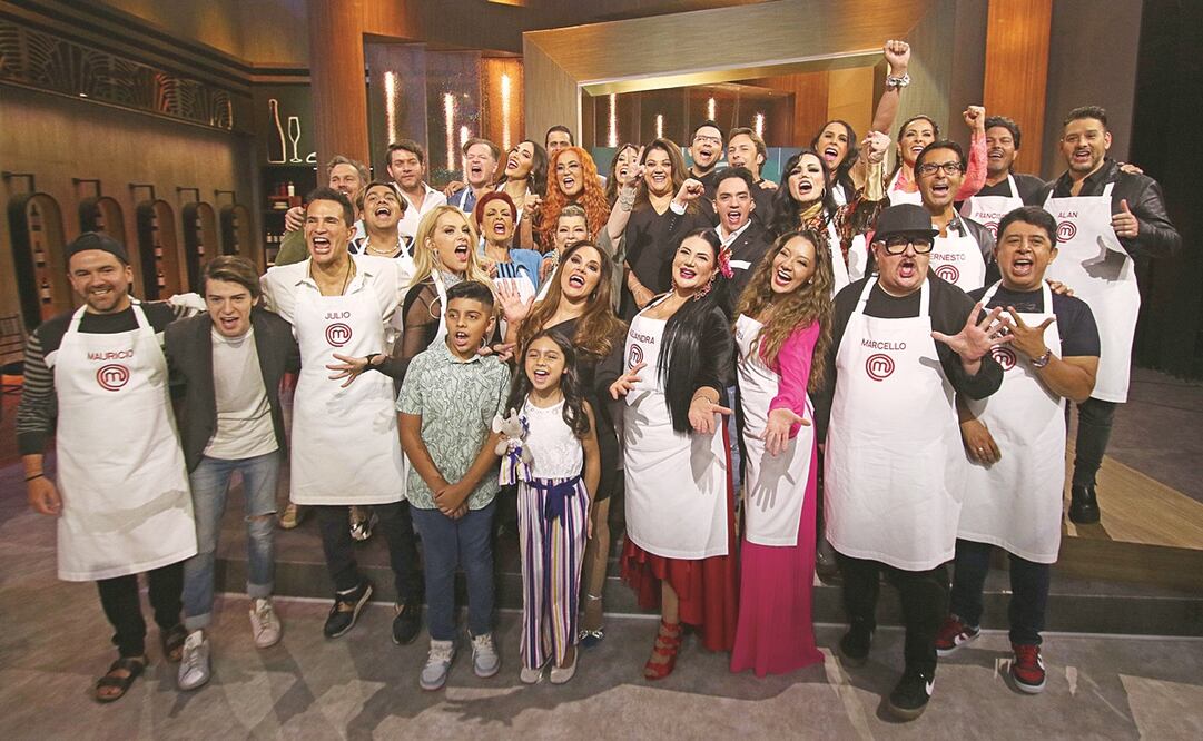 Entre los aspirantes al título de MasterChef Celebrity se encuentran cantantes, actores, conductores, comediantes, una modelo, un youtuber, y hasta un productor musical y crítico de televisión.
