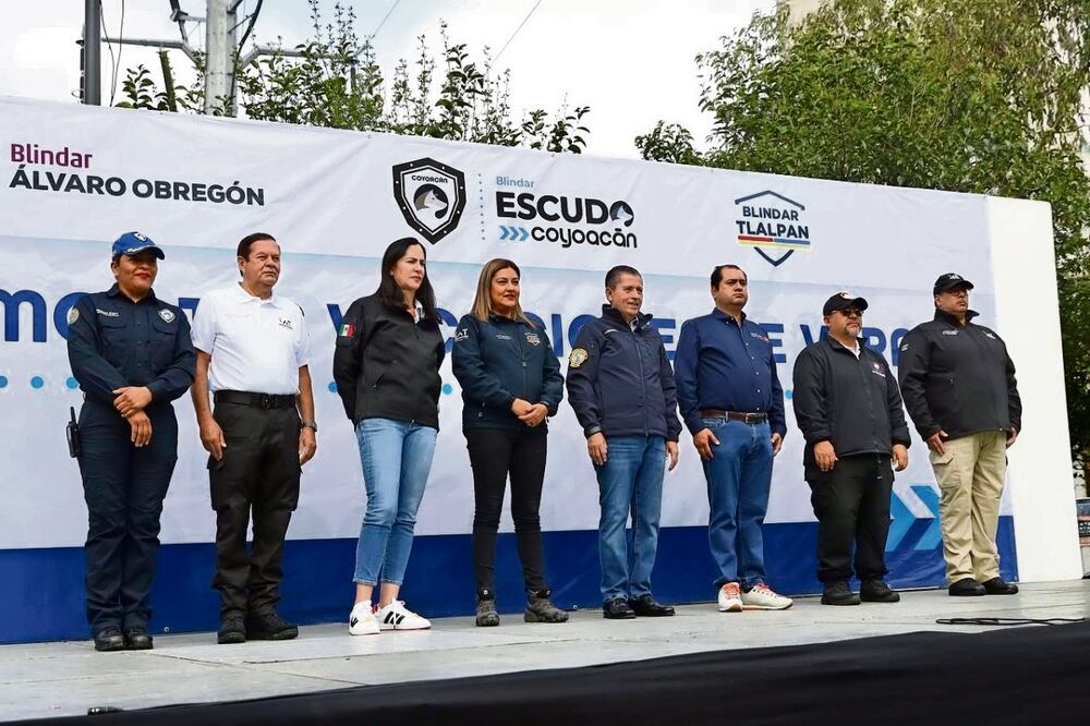 En total 45 unidades, 16 motos y 90 elementos realizarán acciones de proximidad vecinal. Foto: Especial