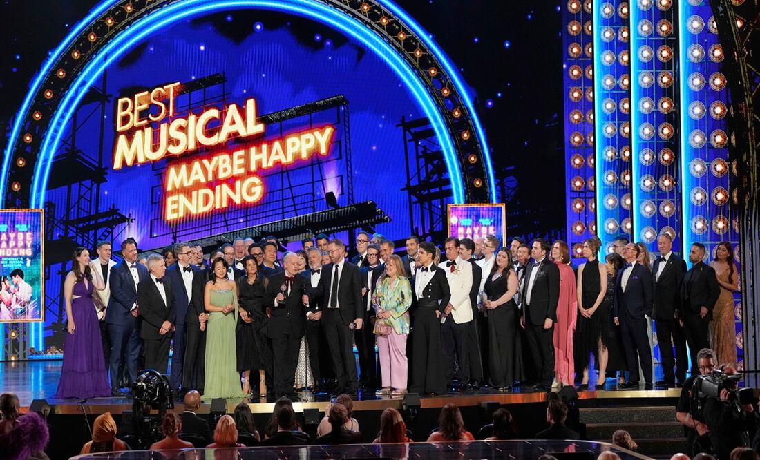 "Maybe Happy Ending" se consagró como el mejor musical. Foto: AP.