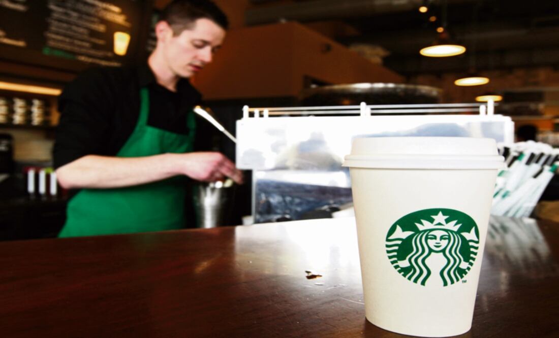 Starbucks prevé incluir bebidas alcohólicas a su menú