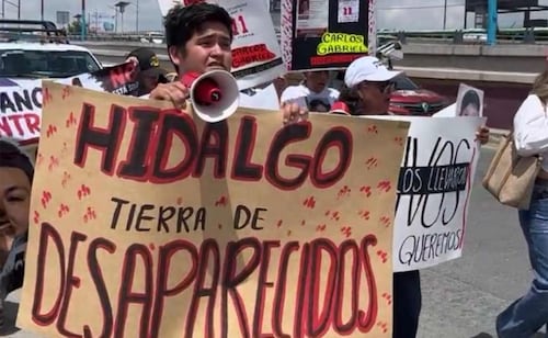 Madres buscadoras marchan en Pachuca; demandan recursos para fortalecer las labores de búsqueda