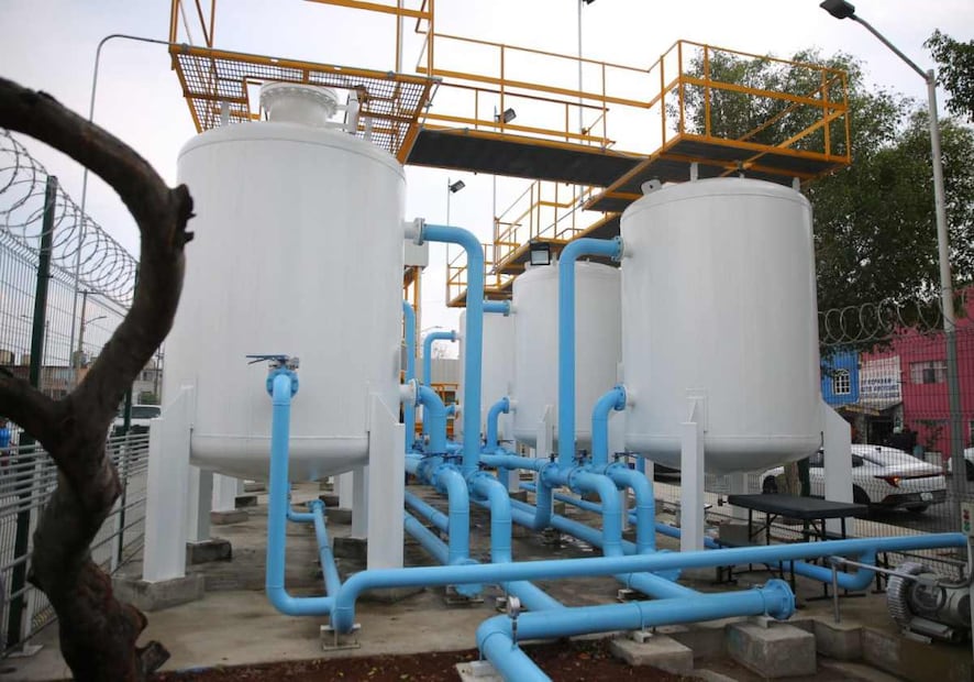 La edil anunció la construcción de dos tanques maestros de almacenamiento de agua potable. Foto: Especial