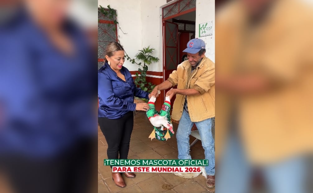 Especialista advierte que cargar al pato de esta manera puede generar daño a nivel de las articulaciones, del músculo o de ligamentos de las alas. | Foto: Especial.