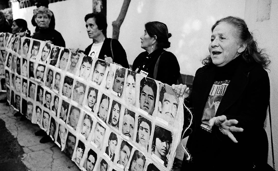 Rosario Ibarra de Piedra (a la derecha), fundadora del Comité ¡Eureka!. Foto: Especial