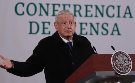 AMLO celebra que presidente de San Lázaro se desista por denuncia a consejeros del INE
