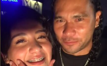 Gullit Peña es captado en estado de ebriedad y besando a mujer