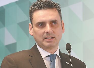 Presidente de CRE aclara acusaciones