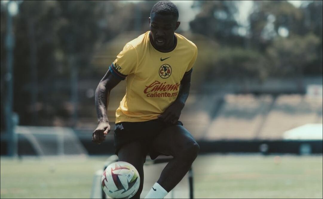 Marcus Thuram entrena con la camiseta del América / Foto: Especiales