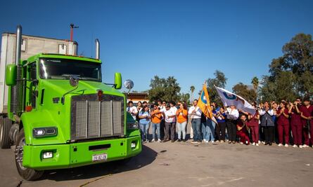 Envían universitarios de Tamaulipas tráiler de donativos para familias damnificadas por huracán “Otis”