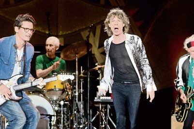 Negocian show de los Rolling en la Torre Mayor