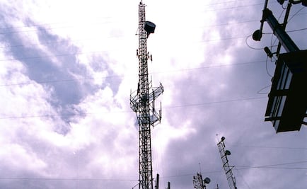 IFT pide a Televisa, Telmex y Telcel ajustar ofertas