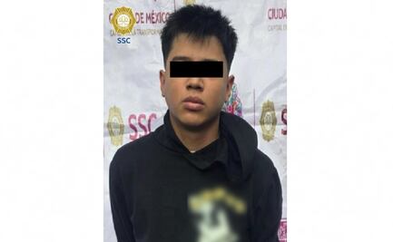 Cae joven en la Doctores por manejar fumando marihuana; portaba más 100 dosis