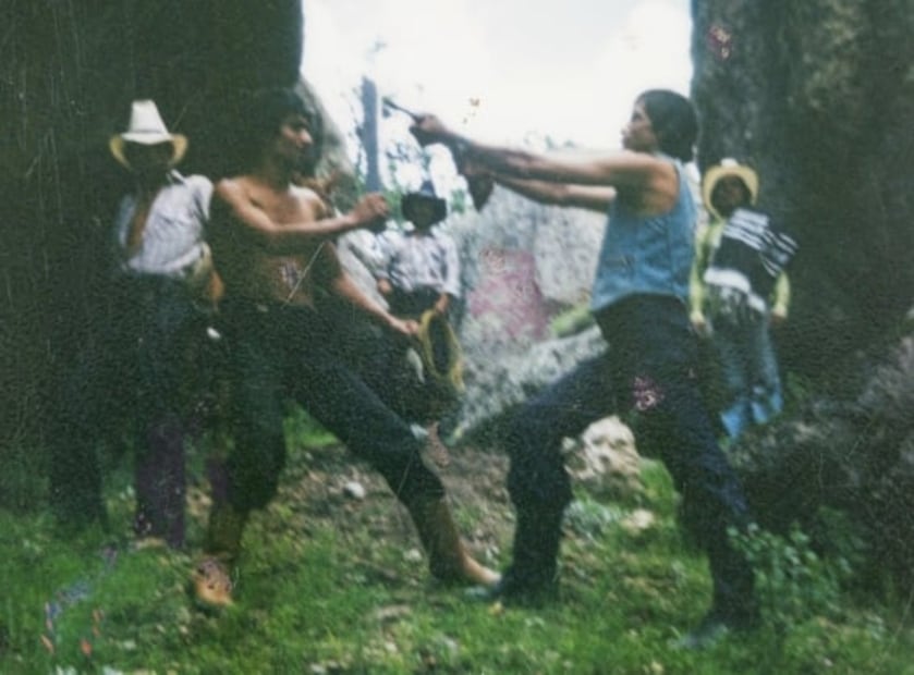 Mexicana fotografía el viaje que hizo en busca de su padre biológico; el proyecto le vale un premio internacional