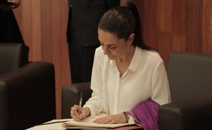 Sheinbaum acusa a contralor de actuar con "sesgo partidista" en campañas