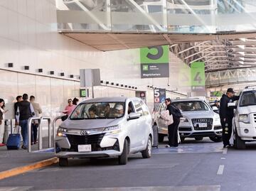 Identifican causas del caos vehicular alrededor del AICM