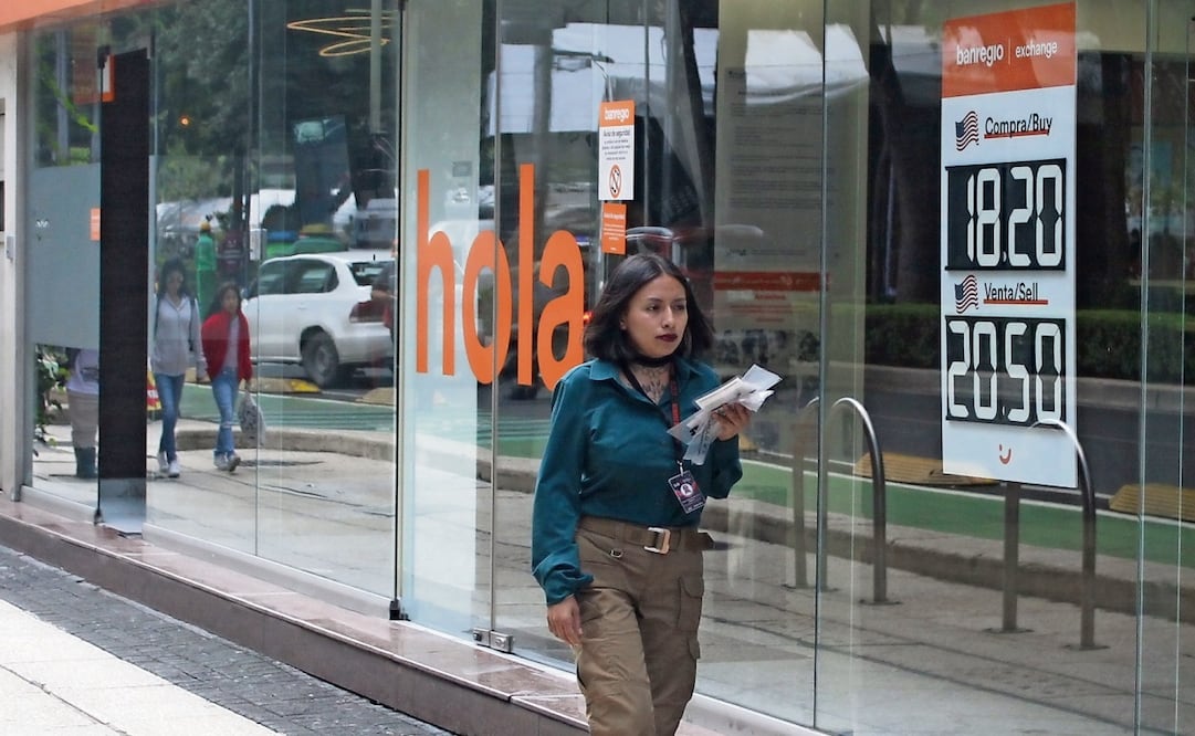 Analistas consideran que el tipo de cambio rondará entre 18.70 y 19.50 pesos por dólar al mayoreo esta semana. Foto: Archivo EL UNIVERSAL