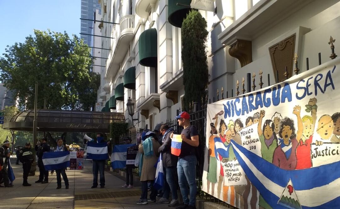 Protestas en Paseo de la Reforma. Foto: Rodrigo Cruz/EL UNIVERSAL