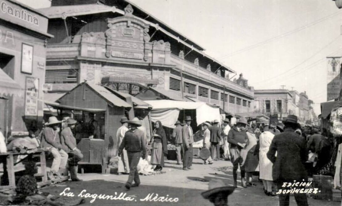 El antiguo mercado de
La Lagunilla, en una fotografía
de principios
del siglo XX. COLECCIÓN VILLASANA-TORRES / ARCHIVO EL UNIVERSAL