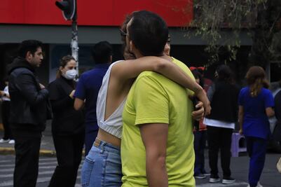 Se registra sismo de 5.7 en Puebla; suena alerta sísmica en CDMX