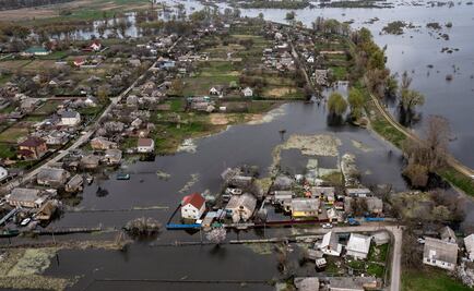 "Salvamos Kiev”: inundan su propia aldea para frenar a los rusos