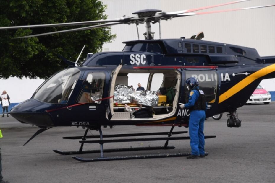 García Harfuch galardona a Cóndores de la Secretaría de Seguridad de la CDMX por rescate aéreo 