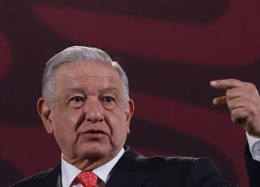 “Se hacen de la vista gorda”: AMLO acusa a autoridades de permitir la venta de vapeadores