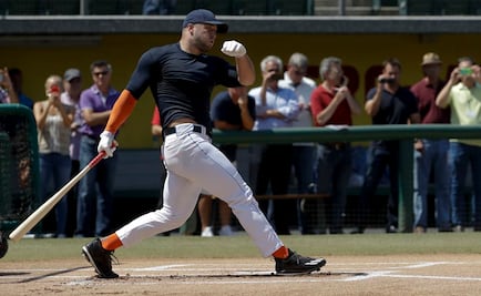 ¿Futuro en la MLB? Tim Tebow muestra poder en el bate