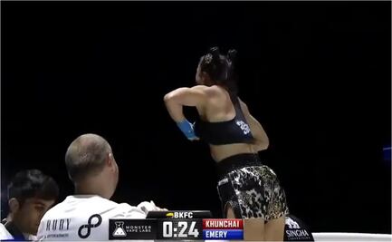 VIDEO: Peleadora australiana noquea a su rival y celebra en topless