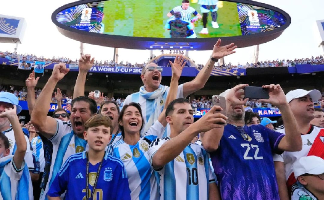 Argentina debuta en la Copa del Mundo frente a Argelia / Foto: AP