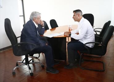 AMLO destinará recursos del Fonden, seguros y 10 mil mdp para reconstrucción