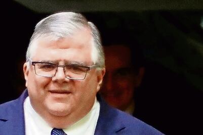 Carstens acude al llamado