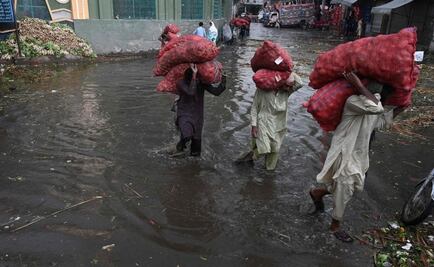 Fuertes lluvias en Pakistán dejan al menos 20 muertos y 80 heridos