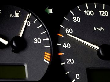 Cuántos kilómetros rinde un litro de gasolina