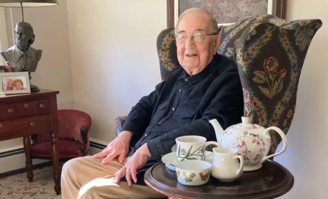 Tiene 101 años y revela qué alimentos no consume bajo ninguna circunstancia
Foto: Business Insider)