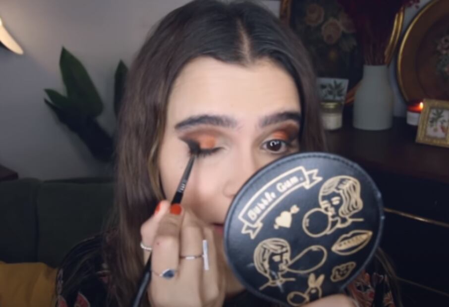 Yuya: paso a paso de su maquillaje