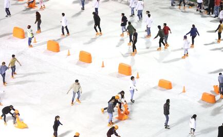 Proyectan pista sin hielo en el Zócalo; será de acrílico