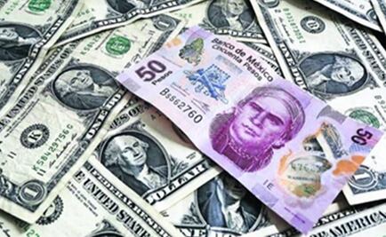 Mexico peso firms as FBI clears Clinton in email probe