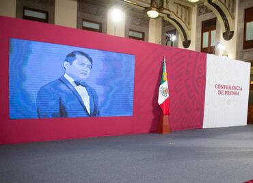 AMLO lamenta la muerte de Armando Manzanero: "Era un hombre del pueblo"