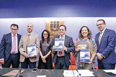 UNAM entrega al Inai proyecto de transparencia