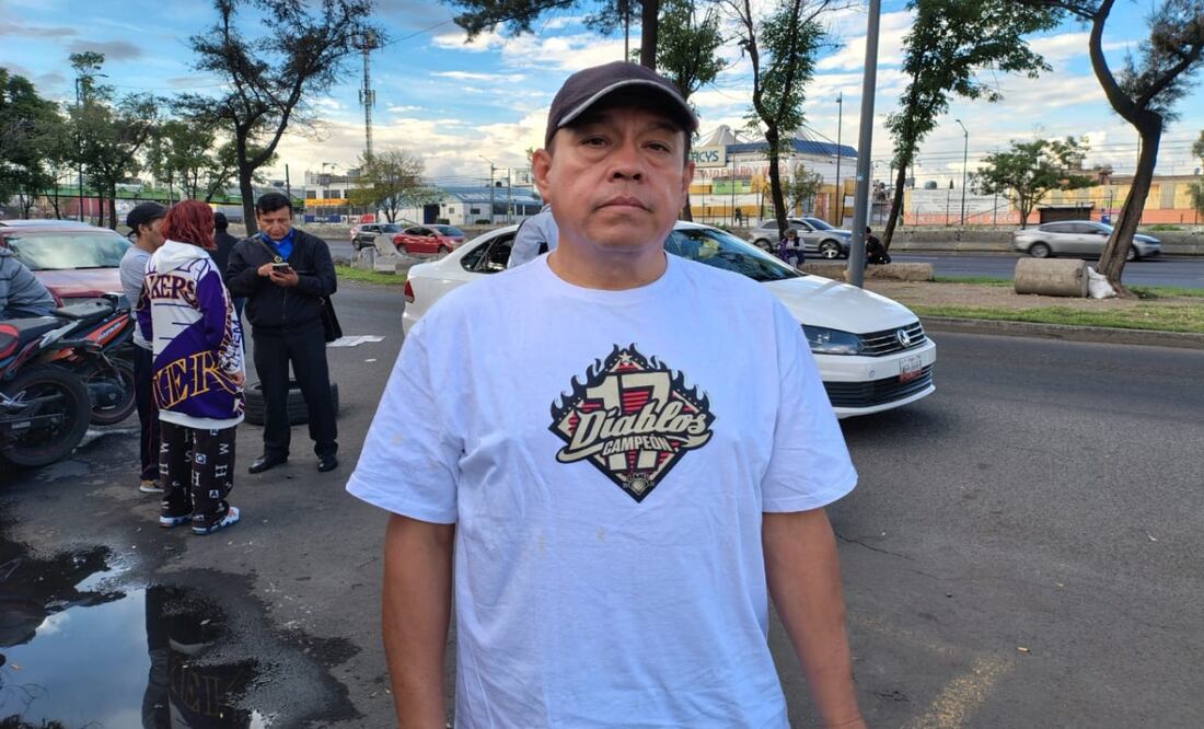 Ricardo Paz, primo de Adolfo Franco Madrigal, de 36 años, quien continúa grave. Foto: Arantxa Meave