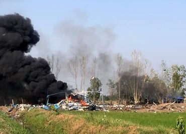 VIDEO: Explosión en fábrica de fuegos artificiales en Tailandia deja 23 muertos