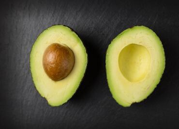 ¿Por qué debemos comer diario aguacate?