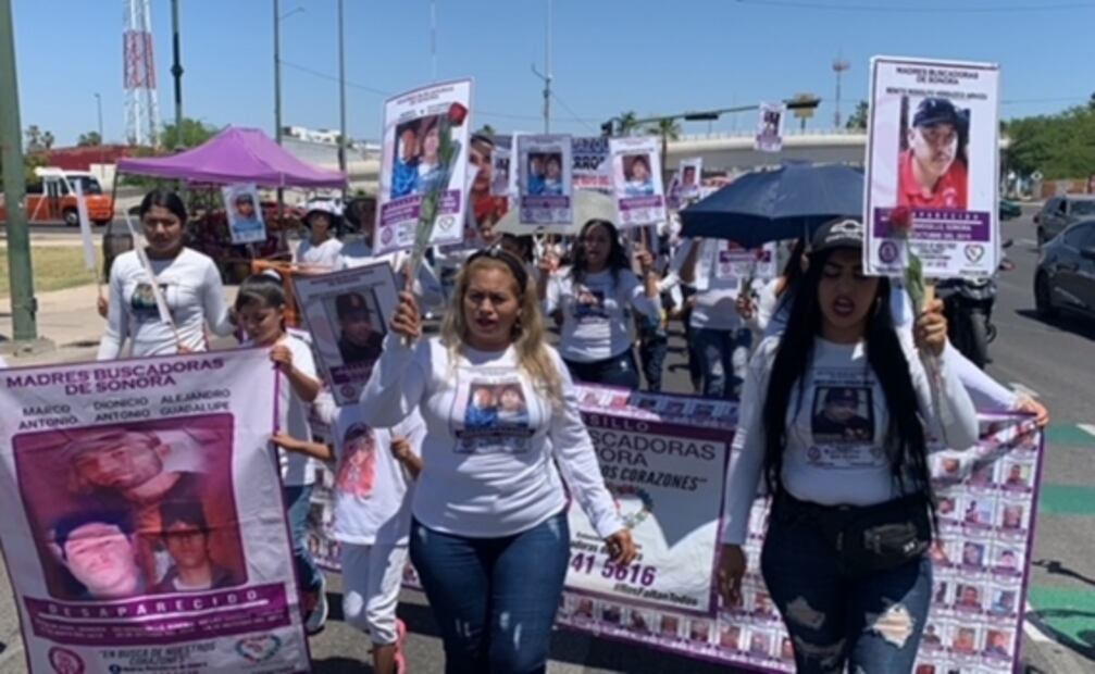 Nada que celebrar el Día de la Madre: mamás de desaparecidos encabezan marchas en varios estados